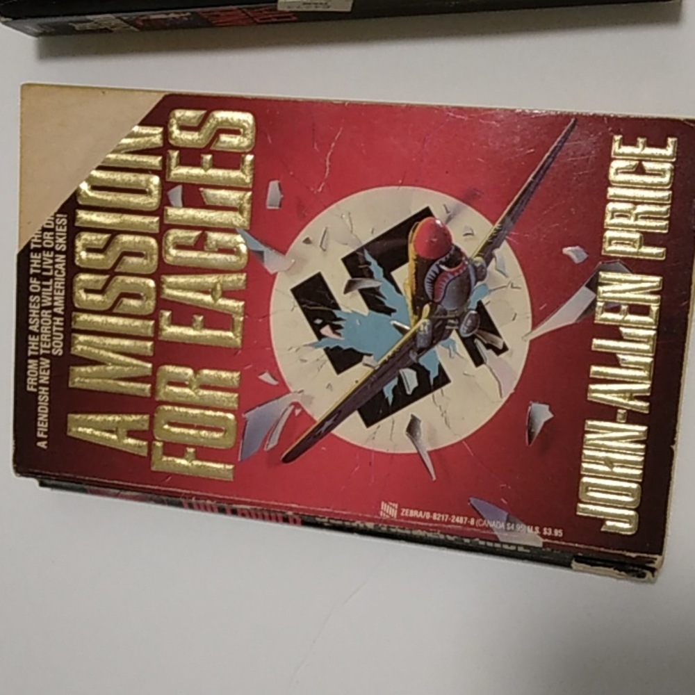 Bundle books. - Picture 2 of 7